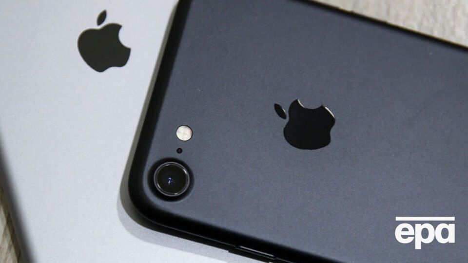 Apple сократит производство новых iPhone