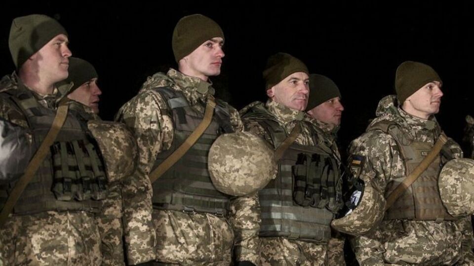 Президент наградил военных в секторе "М" за несколько часов до Нового года