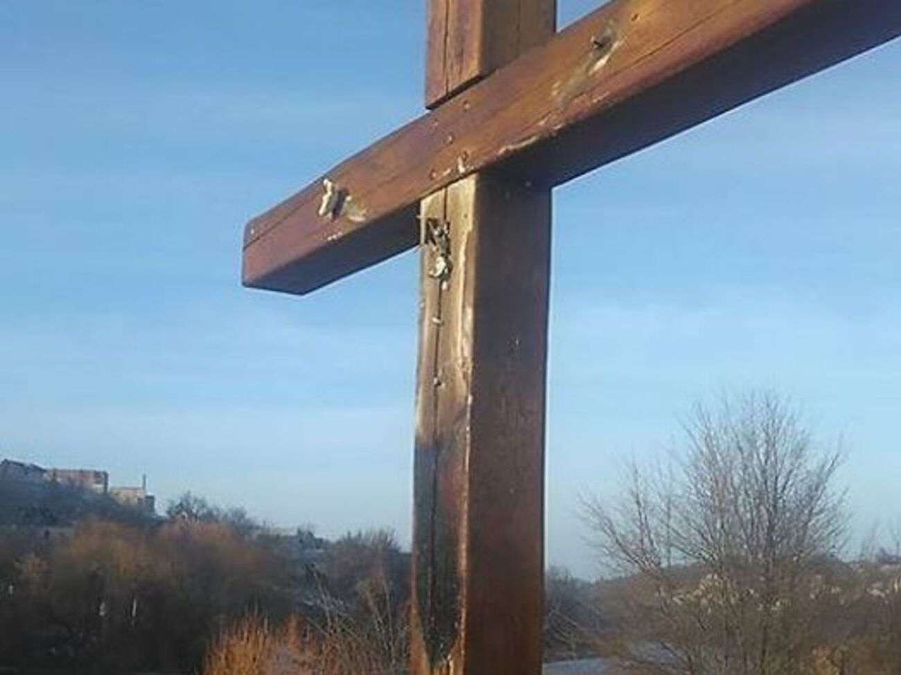 1 января в Умани повредили распятие Иисуса Христа
