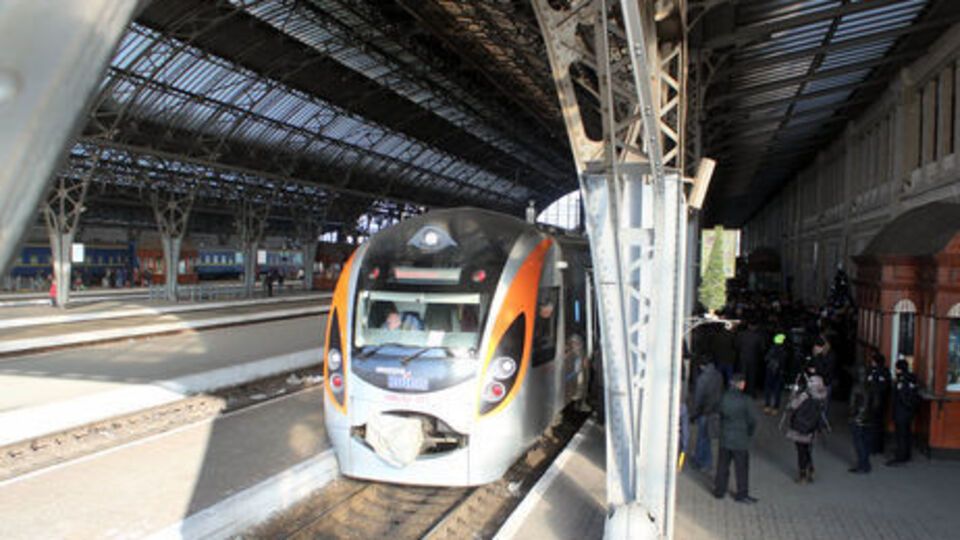 Инцидент произошел на железнодорожной станции во Львовской области