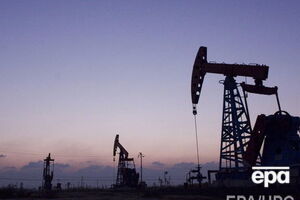 Цена на нефть существенно упала к вечеру