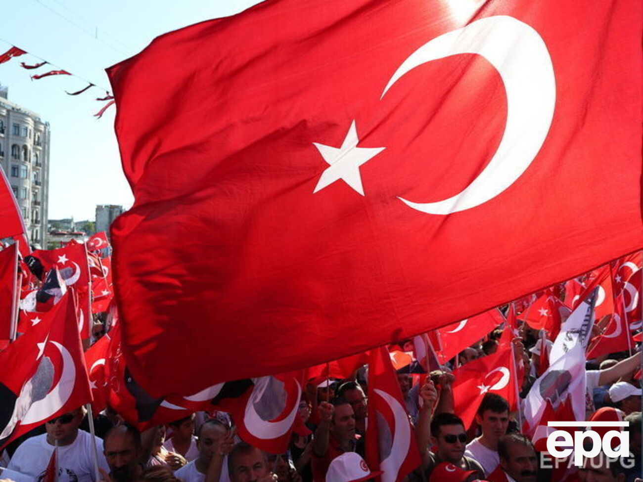 Режим ЧП ввели в Турции в июле 2016 года