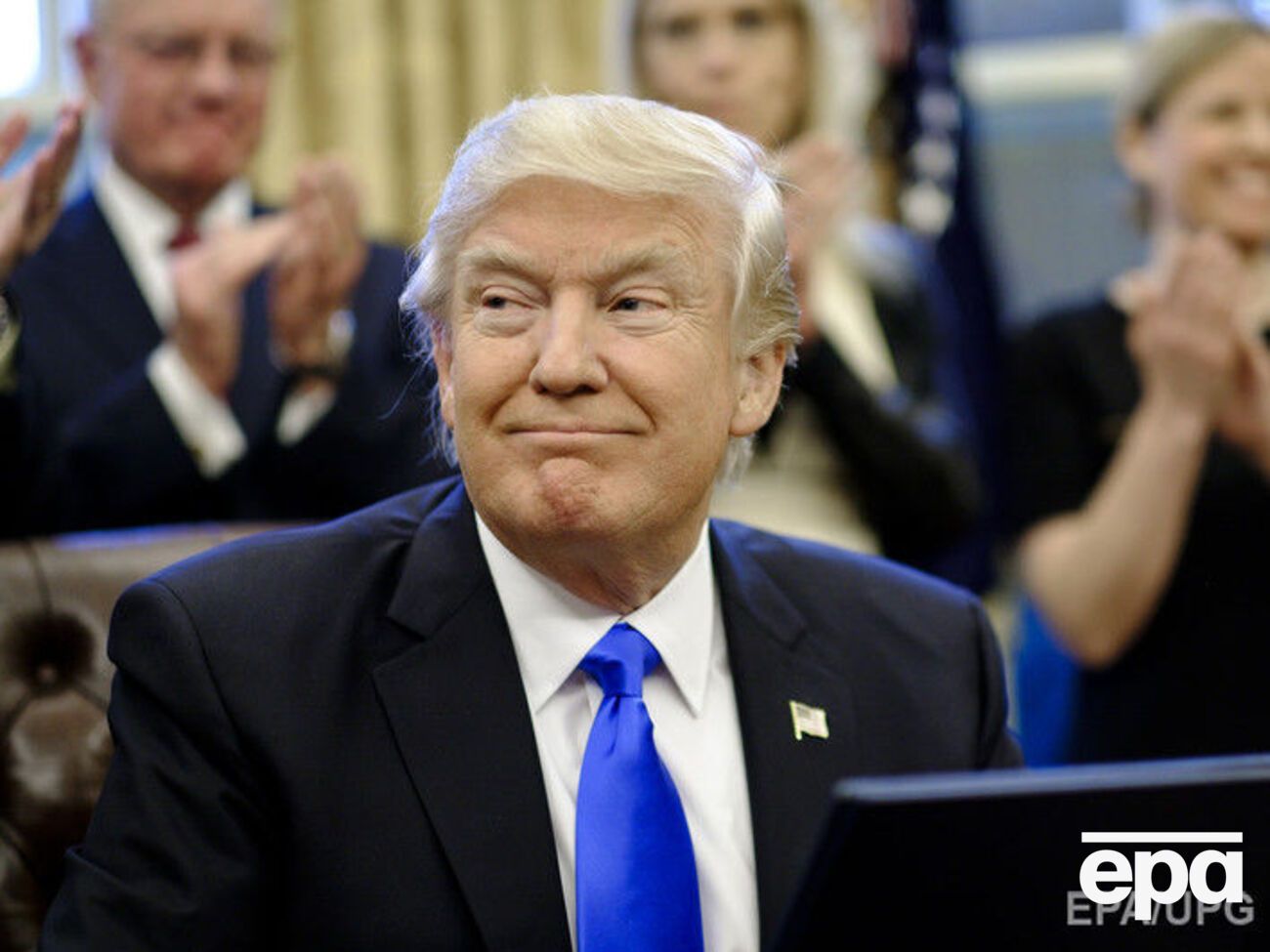 Трамп:&nbsp;Было бы лучше, если бы сенаторы направили энергию на борьбу с ИГИЛ и нелегальной иммиграцией
