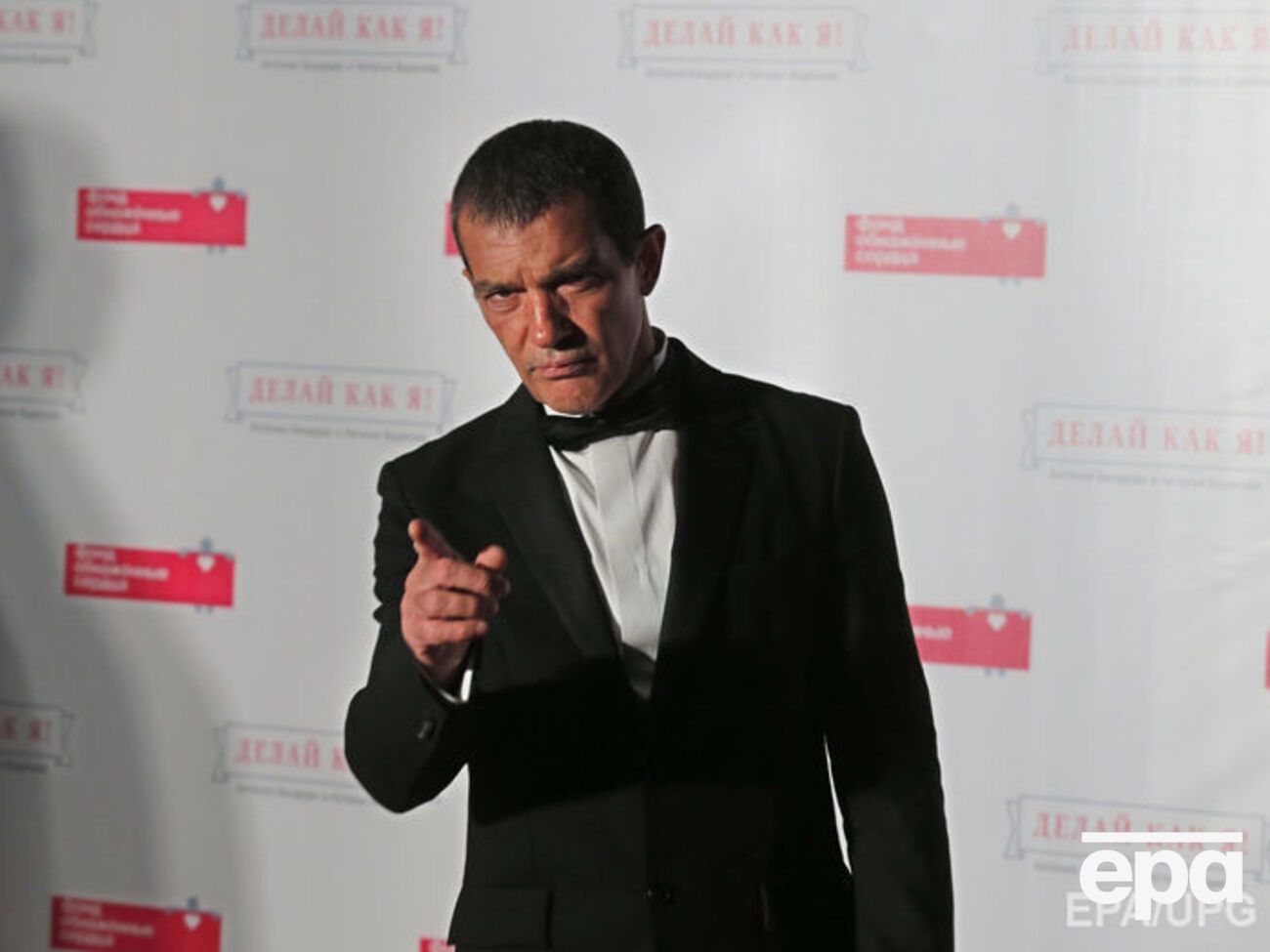 Бандерас оценил работу медиков