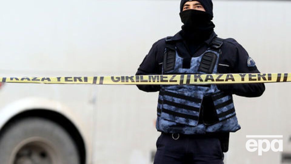 Нападение произошло в ресторане, который находится в районе исторической крепости Anadolu Hisari