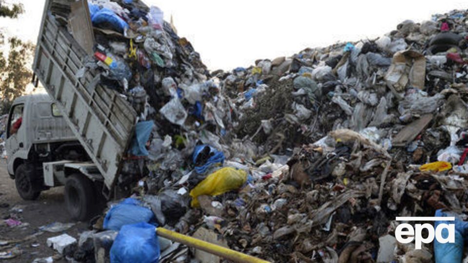 Львовские власти не могут решить "мусорный вопрос" с июня 2016 года