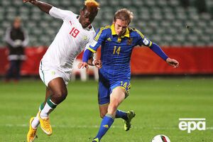 Лучкевич (справа) имеет опыт выступления на молодежном чемпионате мира