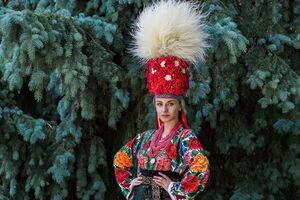 Победительница конкурса "Мисс Украина Канада" Ирина Житарюк