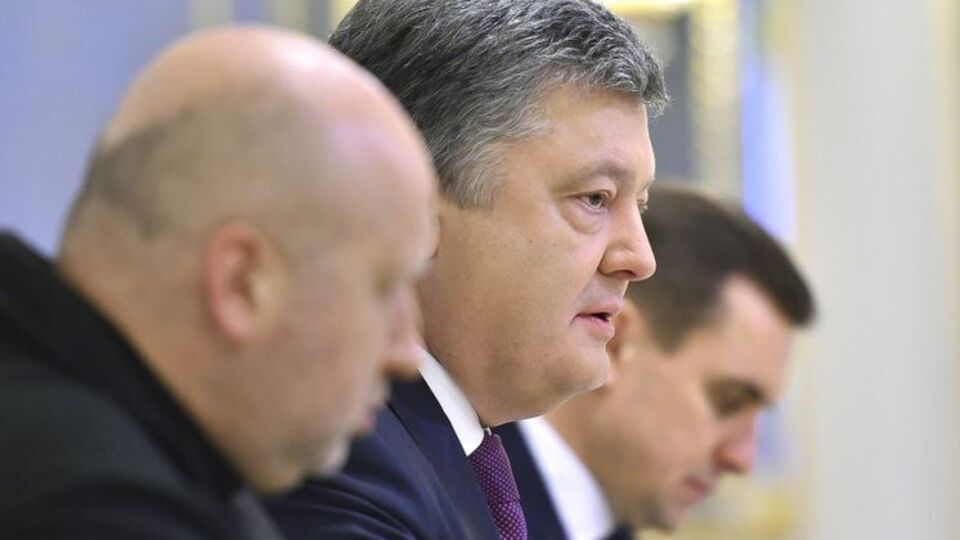 Порошенко: Как только будет возможность, ремонтные бригады выедут для проведения работ