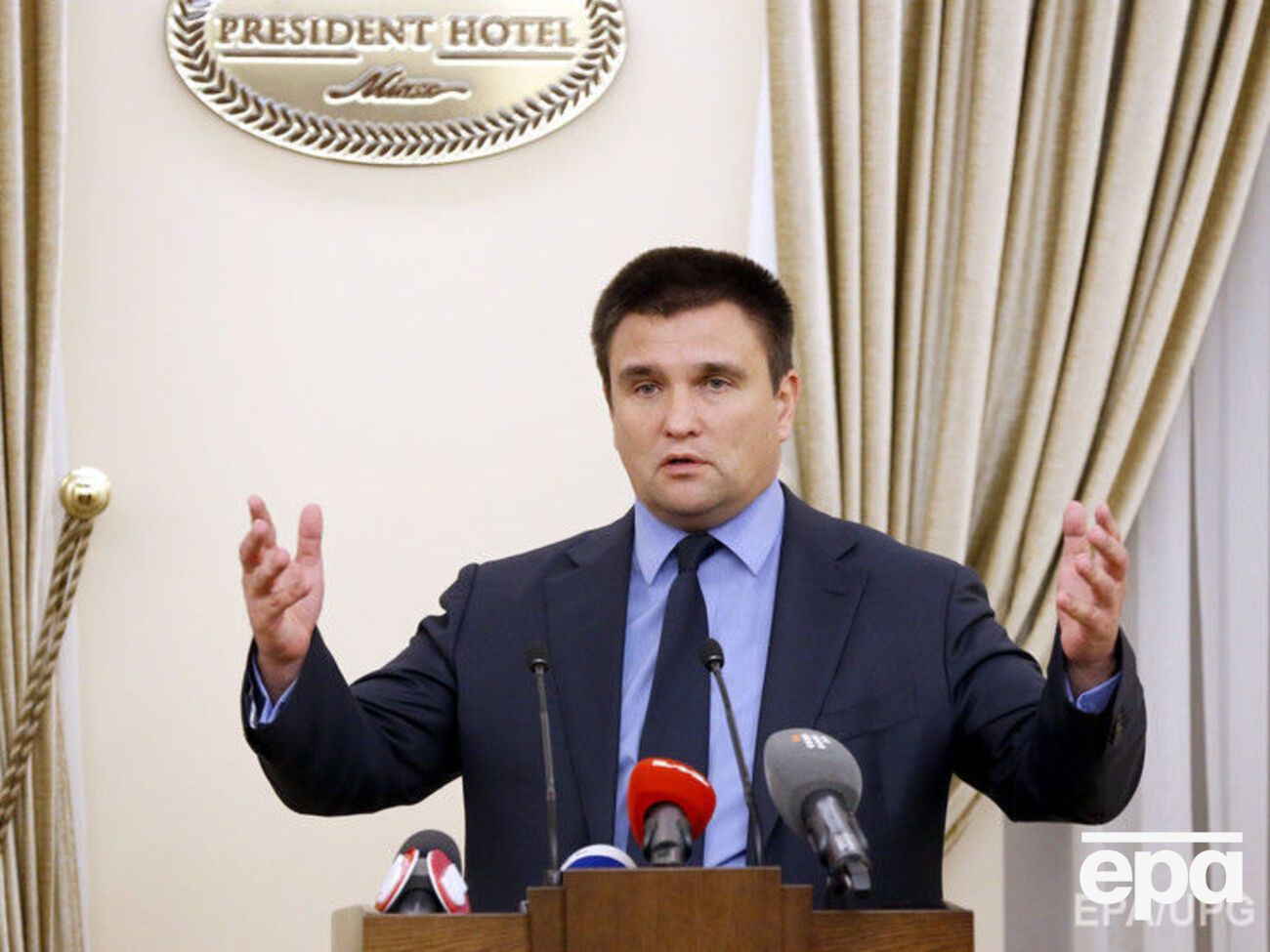 Климкин заявил, что выборы на Донбассе возможны после выполнения Россией Минских соглашений