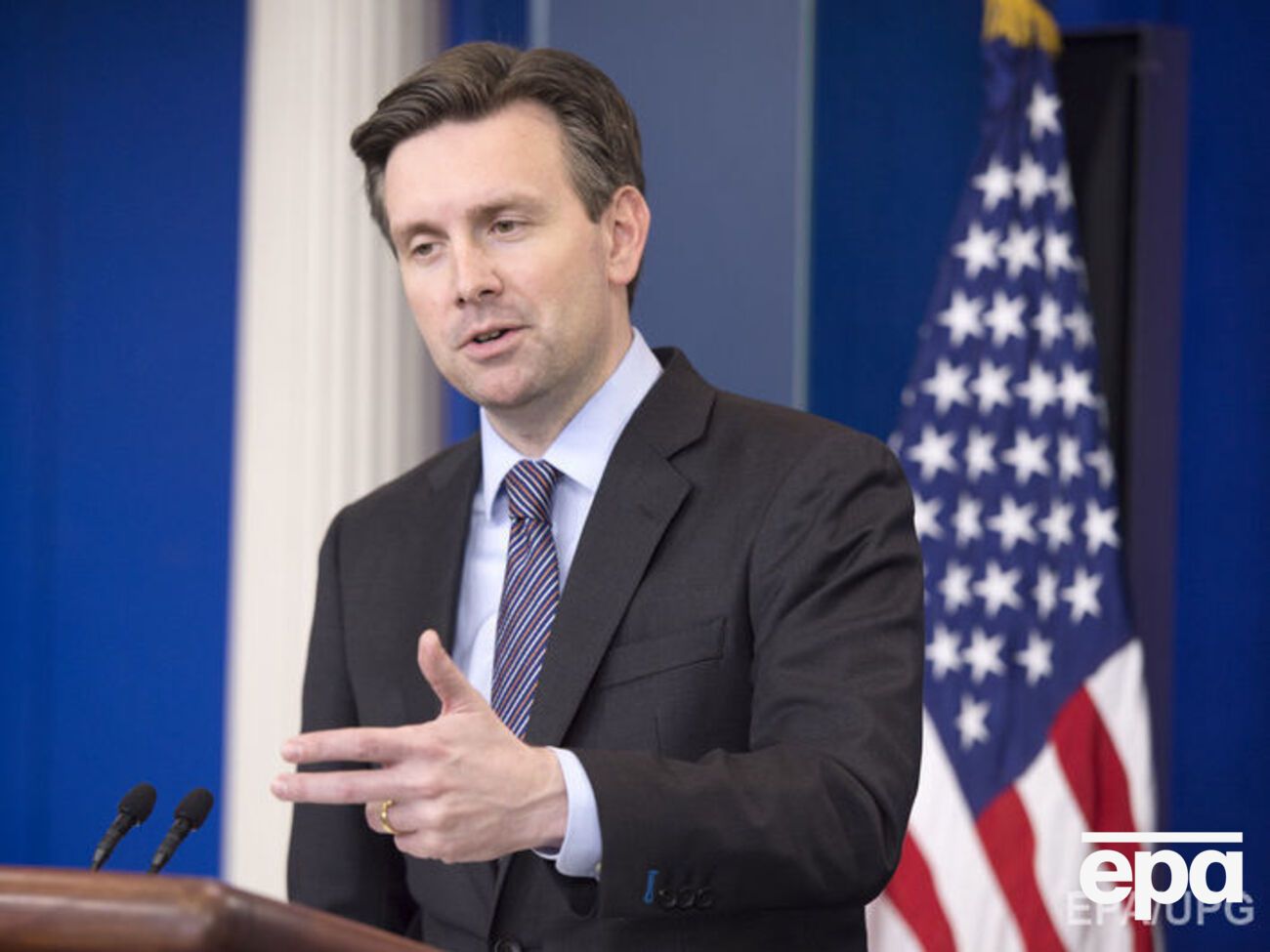 В Белом доме сообщили о намерении продолжить передачу заключенных из Гуантанамо