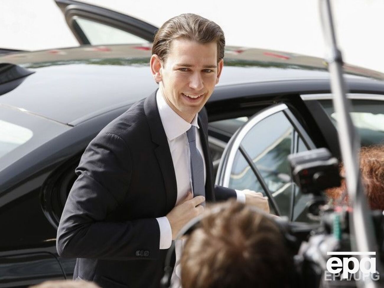 Курц призвал продолжать переговоры об урегулировании конфликта на Донбассе на основе Минских соглашений