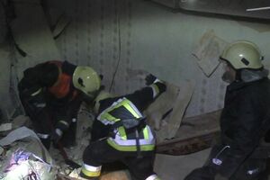 В результате взрыва в доме в Сумах погиб один человек