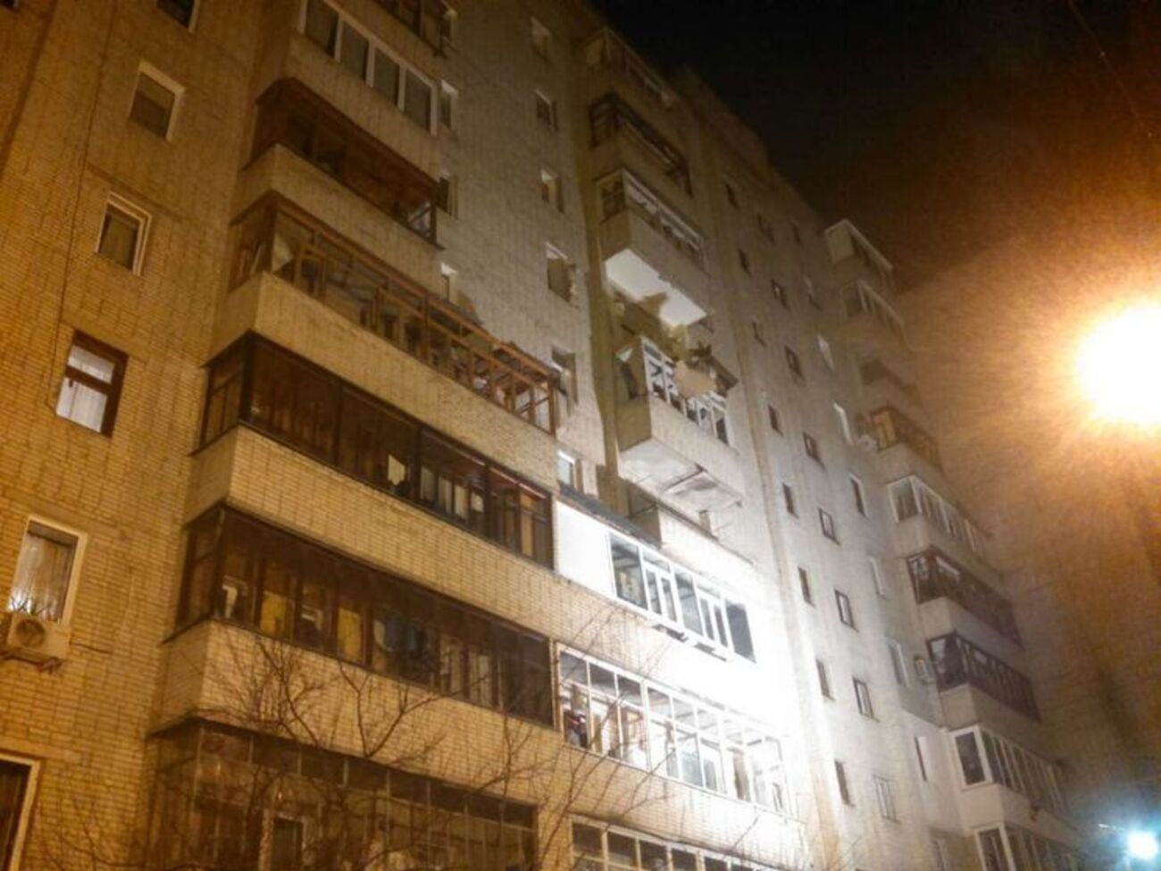 Виновник взрыва, по данным полиции, сейчас находится в больнице