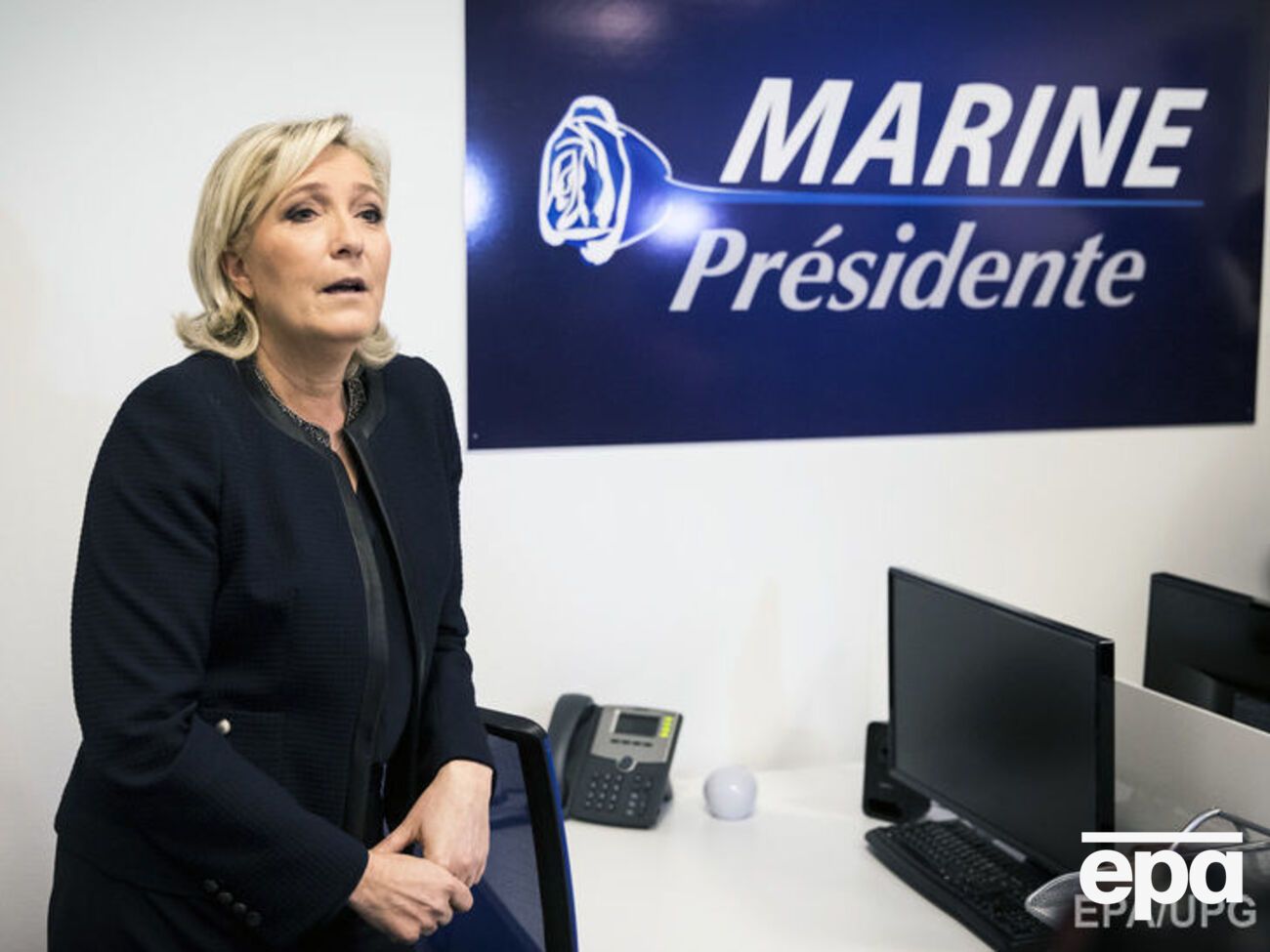 Ле Пен ищет финансирования за рубежом