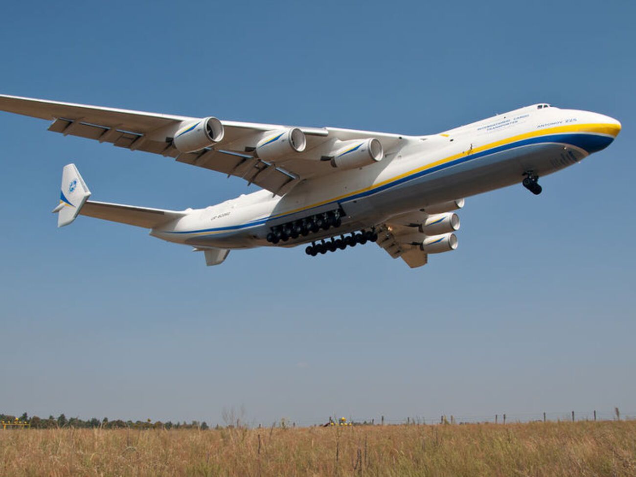 Полеты украинской "Мрії" отслеживают сотни тысяч человек