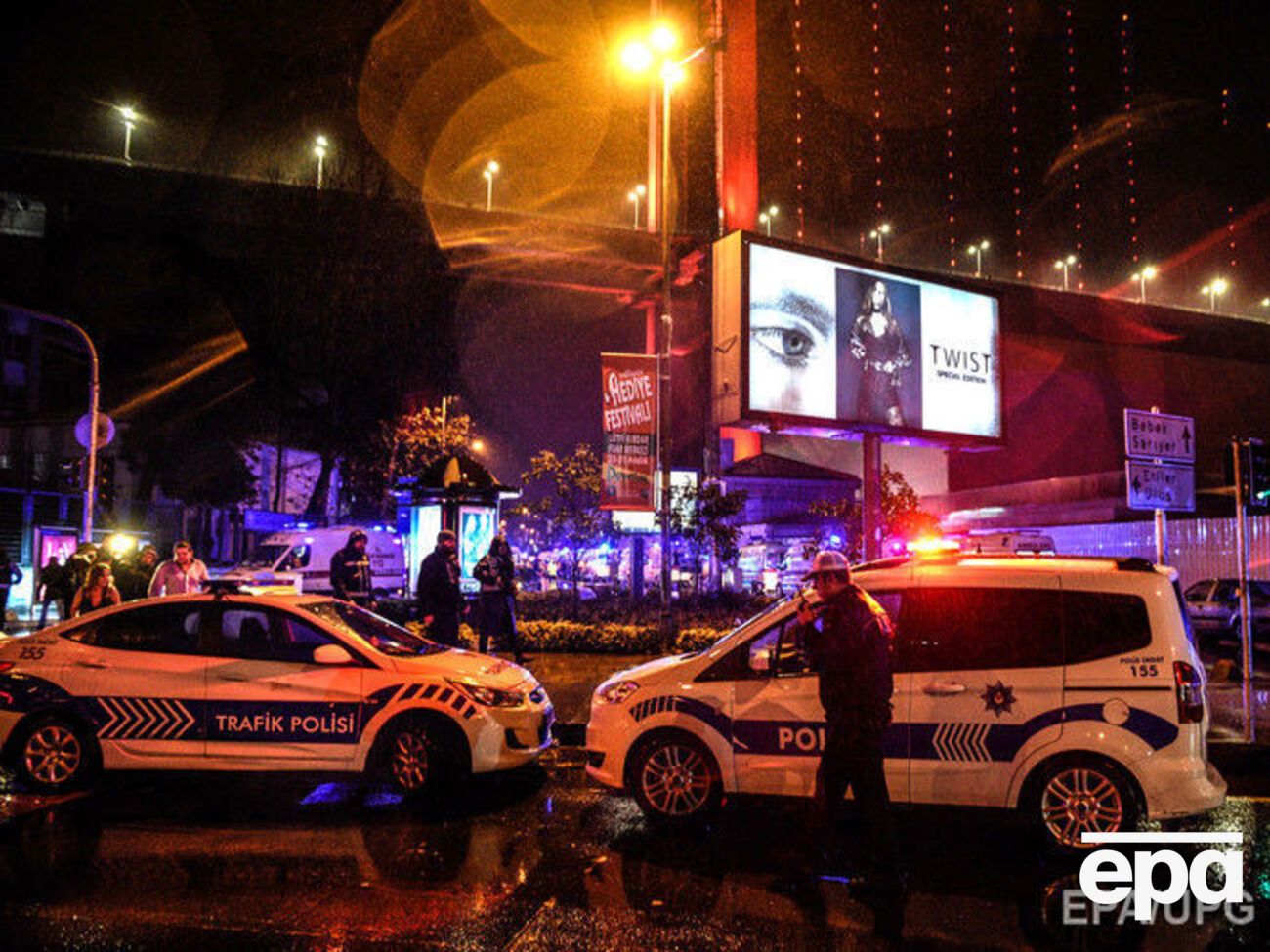 В результате теракта в новогоднюю ночь погибли 39 человек