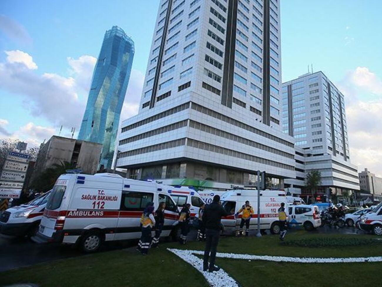 Взрыв прогремел возле здания суда в Измире