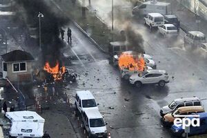 В Измире взорвалась бомба, заложенная в машине