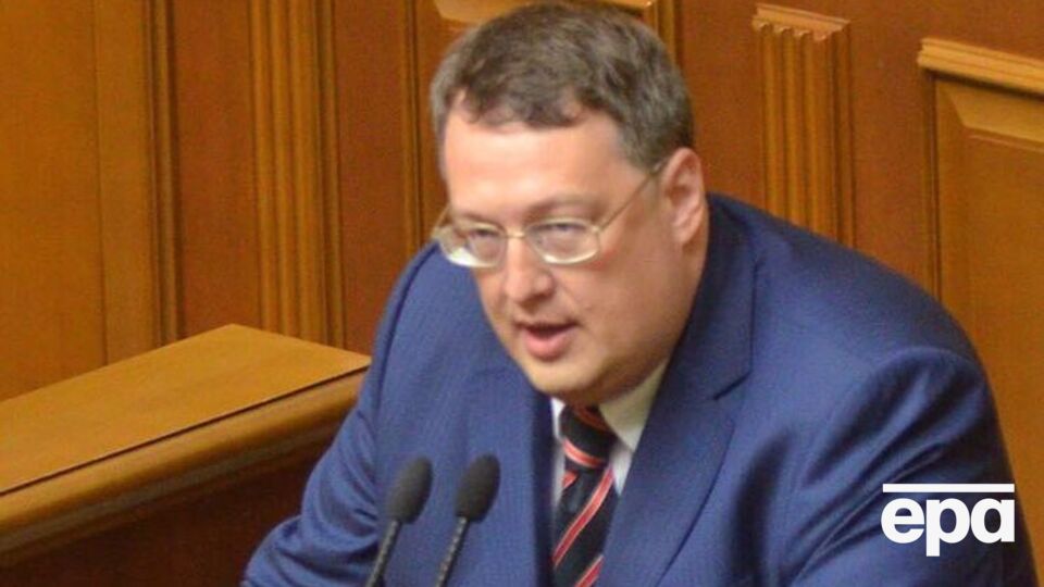 Геращенко считает, что министрам необходимо повысить зарплату
