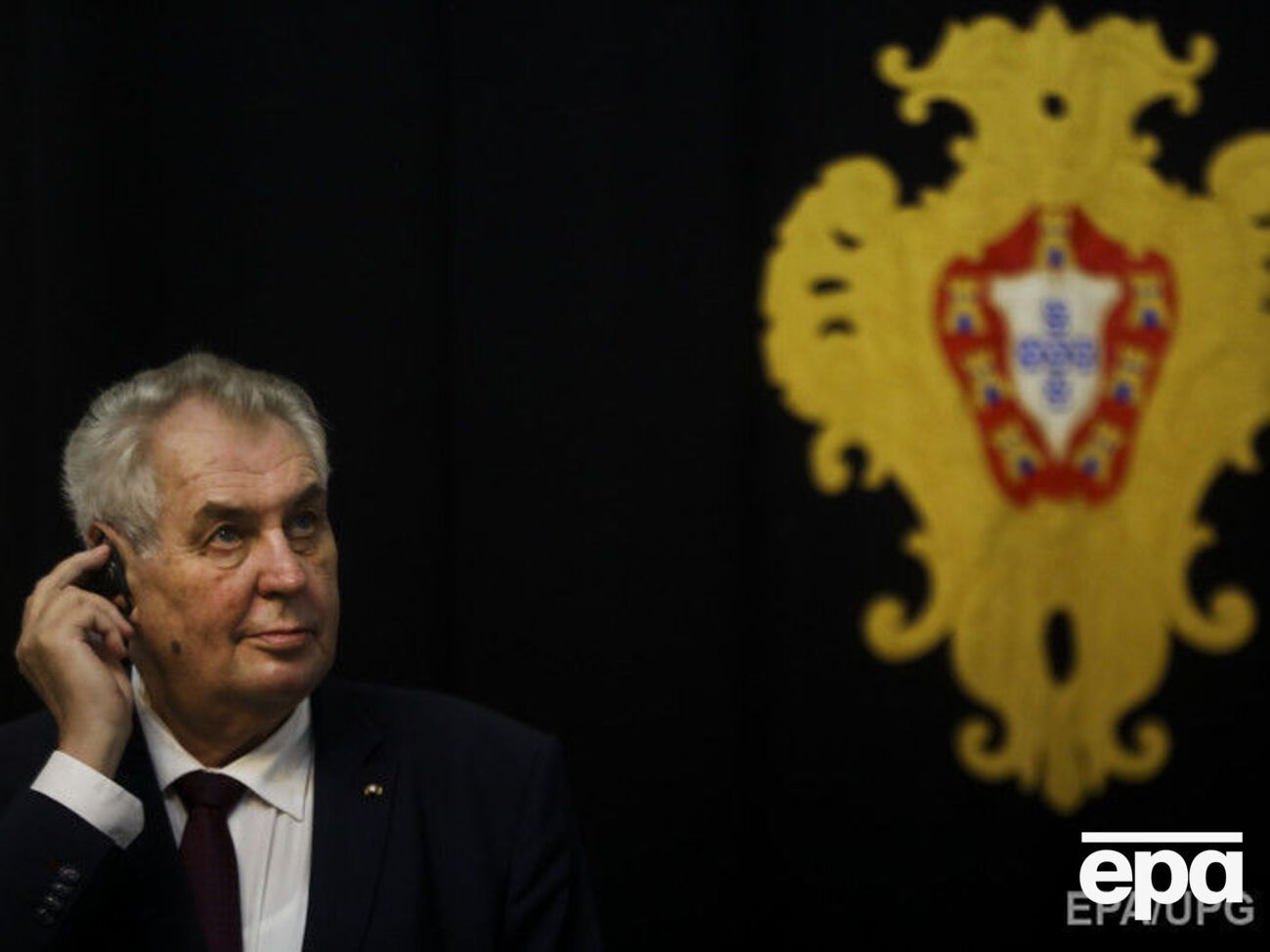 Земану не нравится идея борьбы с фейками и пропагандой