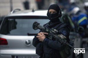 Уже после парижских терактов полиция обнаружила, что на компьютерах Салаха и Брахима, изъятых в феврале 2015 года, была информация о их связях с другими потенциальными террористами