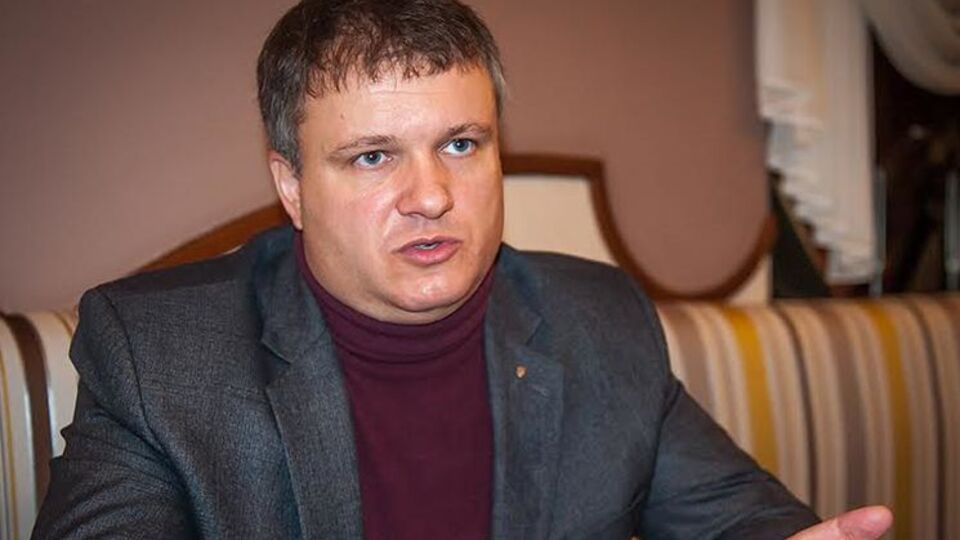 На должность главы Нацполиции претендуют около 20 человек, сообщил Варченко