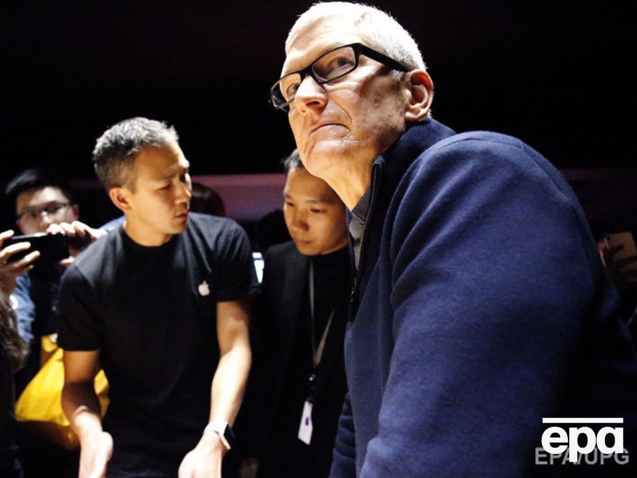 Тиму Куку понизили зарплату из-за невыполнения&nbsp;Apple показателей