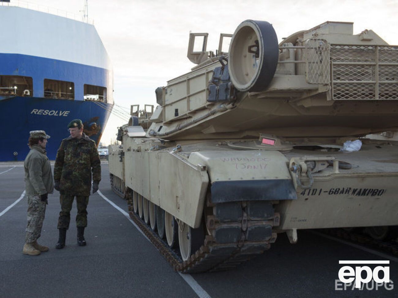 Американские танки прибыли в Европу