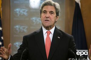 Керри (на фото) отметил, что Трампу придется начать ладить с американской разведкой