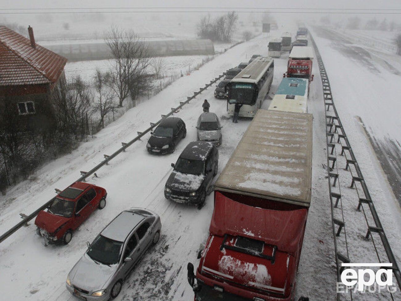 В ГСЧС предупреждают о пробках в Одесской области