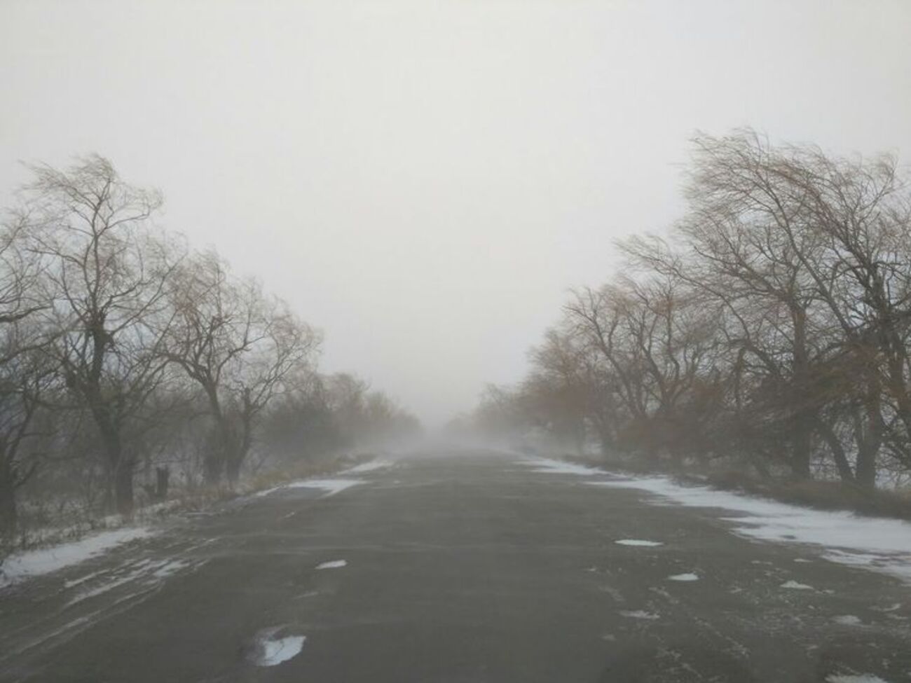 Ограничения ввели вчера из-за непогоды