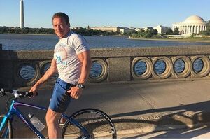 Шварценеггер пожелал Трампу удачи на посту президента США