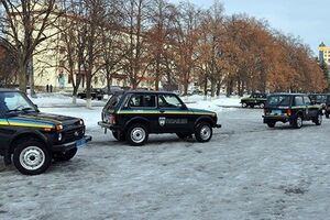 Автомобили были закуплены за счет полиции охраны