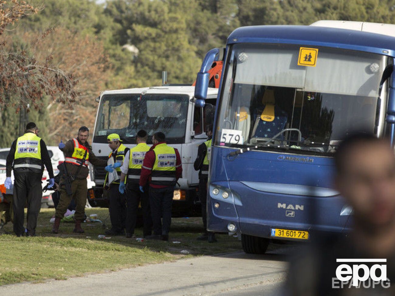 В Иерусалиме грузовик наехал на людей