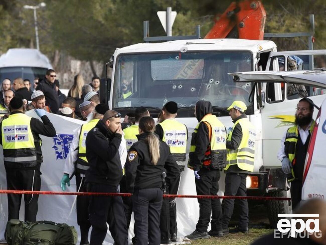 В Иерусалиме грузовик наехал на группу военных&nbsp;
