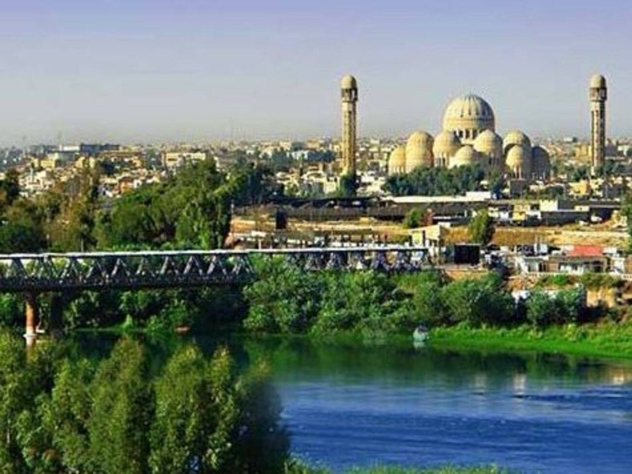 Тигр делит Мосул напополам