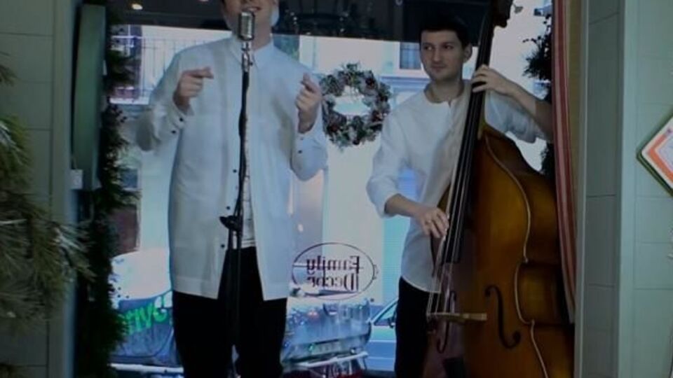 Ivan Navi: Это моя любимая колядка с детства. Научили меня ее петь мои дедушка и бабушка