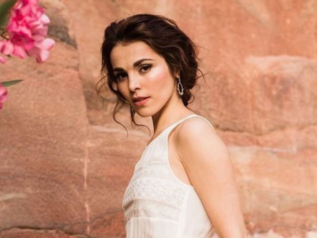 Сати Казанова:&nbsp;Мы ведь прошли эпоху сталинизма, живем в стране, предоставляющей своим гражданам свободу мысли, слова, а главное&nbsp;&ndash;&nbsp;верования