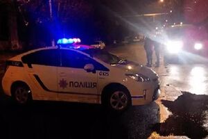 Полицию вызвал хозяин магазина, в котором произошел взрыв