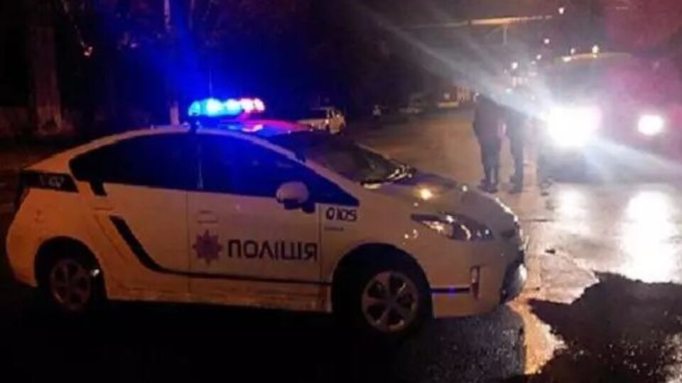 Полицию вызвал хозяин магазина, в котором произошел взрыв