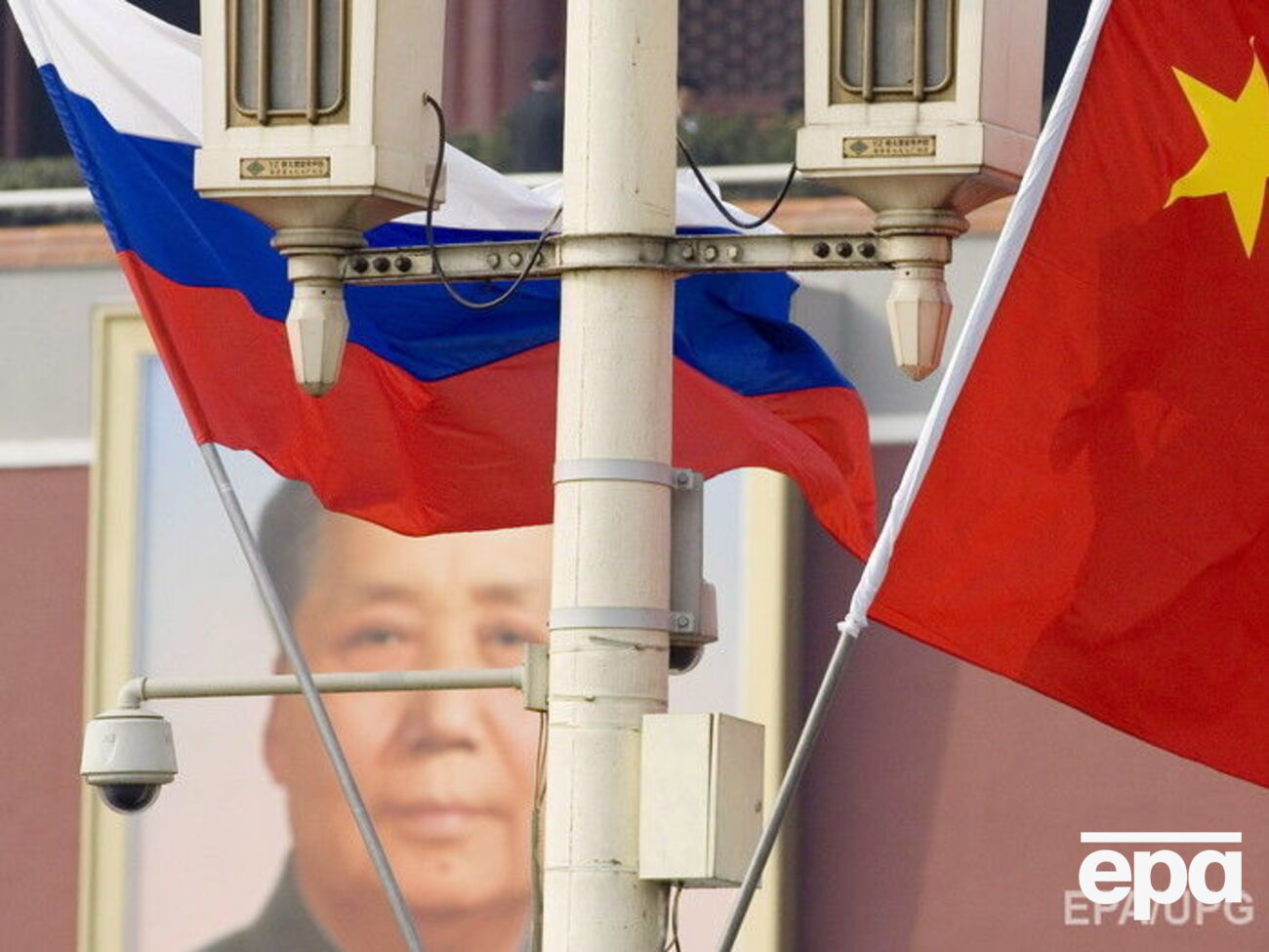 Американская разведка предупредила об "агрессивных" России и Китае