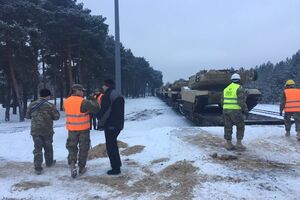 Американские танки начали прибывать в Польшу