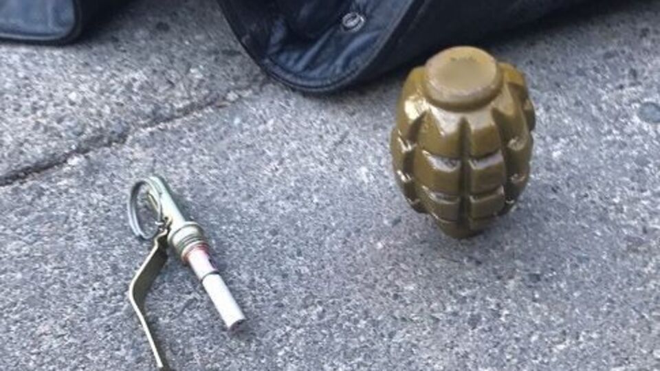 У Києві в чоловіка вилучили гранату