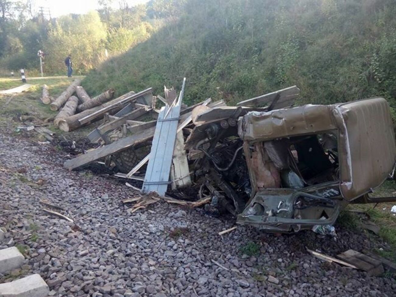 Во Львовской области произошло ДТП на переезде