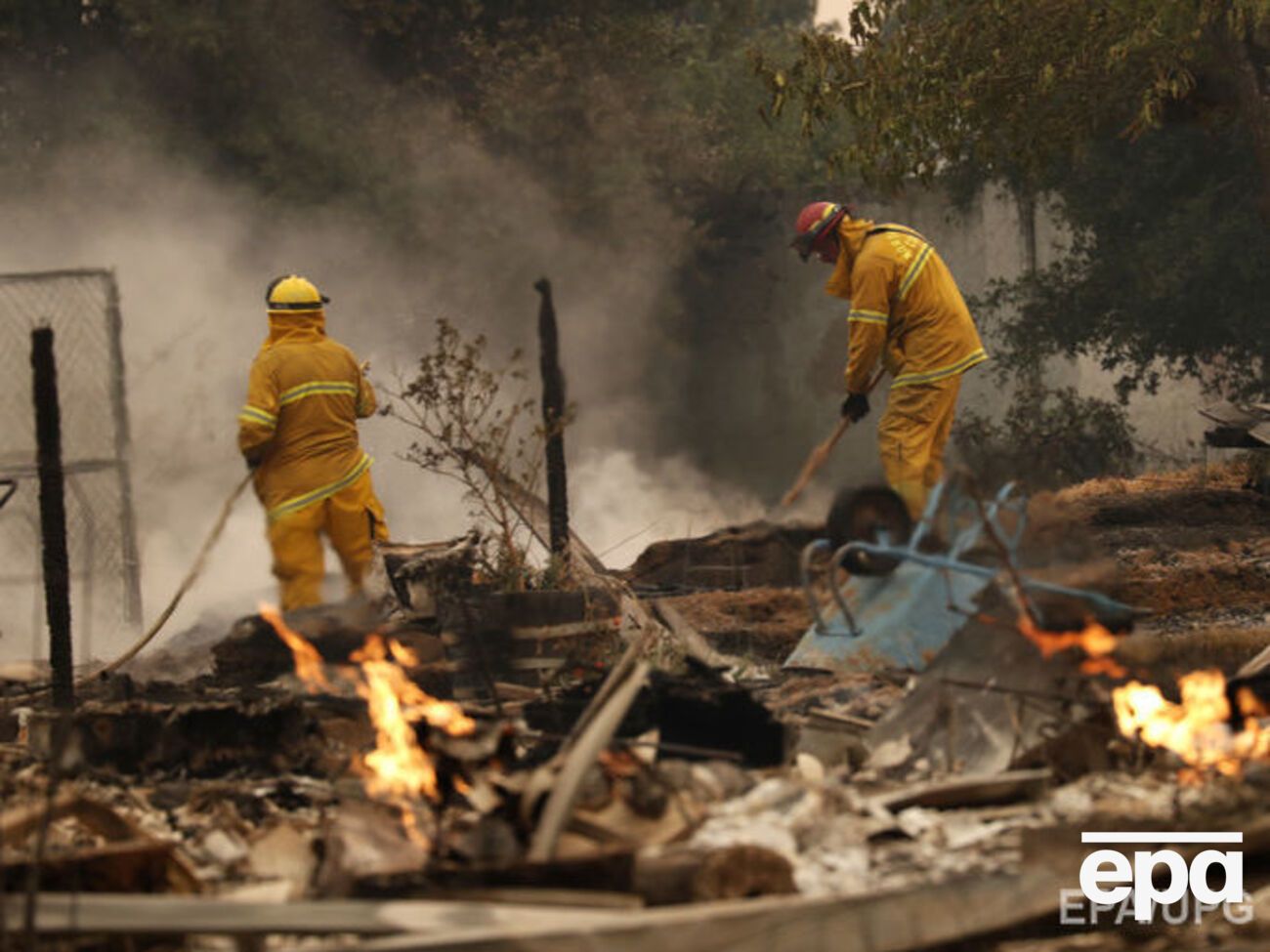 Згоріло 1500 будівель