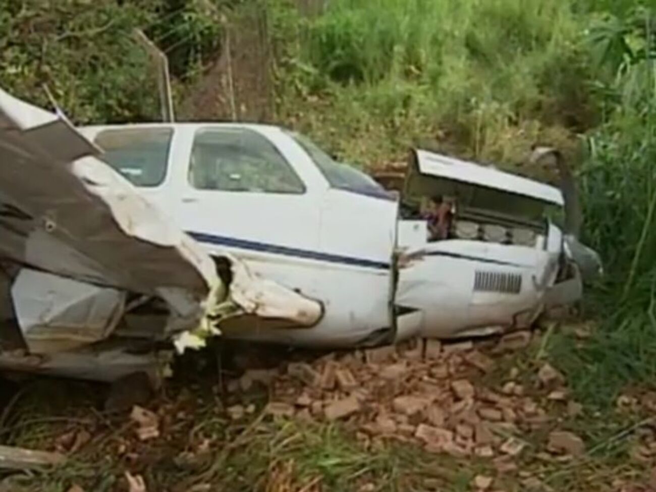 Погибли все, кто находился в самолете