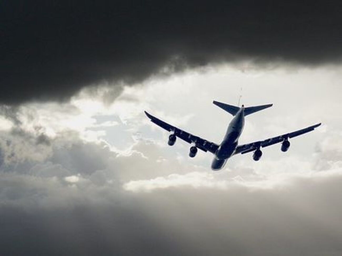 Воздушное пространство над Калиновкой с 26 сентября было закрыто в радиусе 50 км от зоны возгорания