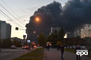 Пожарные двое суток боролись с огнем в ТЦ "Синдика"