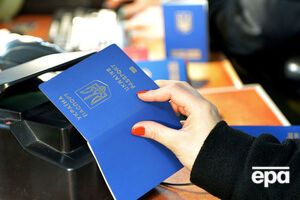 Жители временно оккупированного Крыма за 2016 год и восемь месяцев 2017 года оформили 38,5 тыс. биометрических паспортов